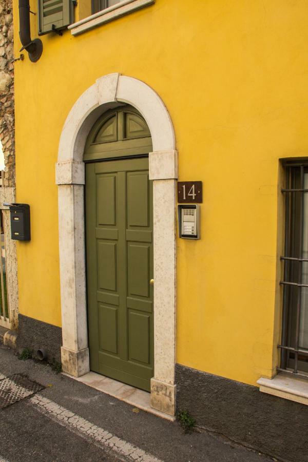 Goccia Di Lago Desenzano del Garda Exterior photo