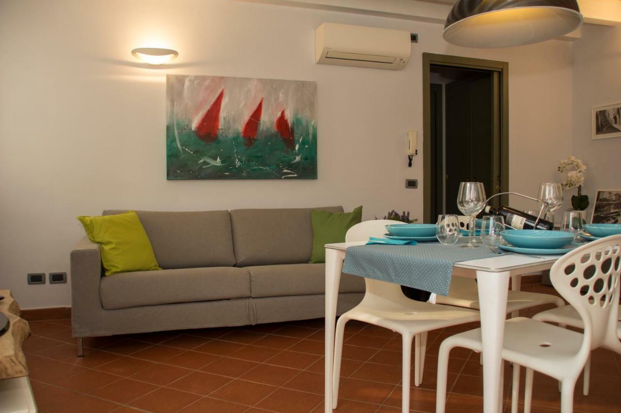 Goccia Di Lago Desenzano del Garda Exterior photo